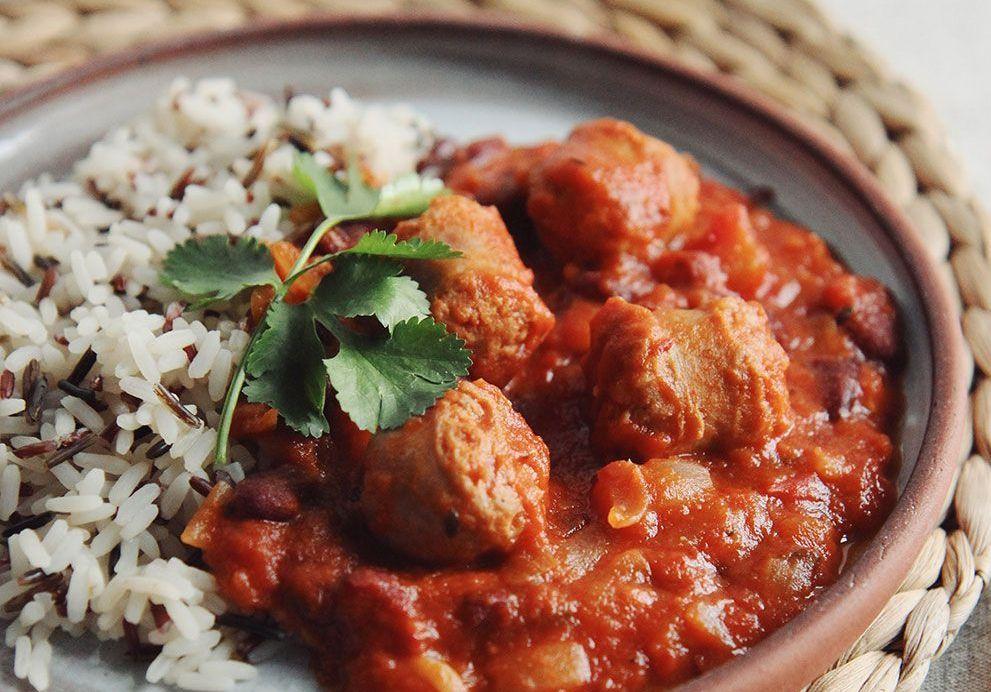 Testée et approuvée, la recette du rougail saucisses traditionnel