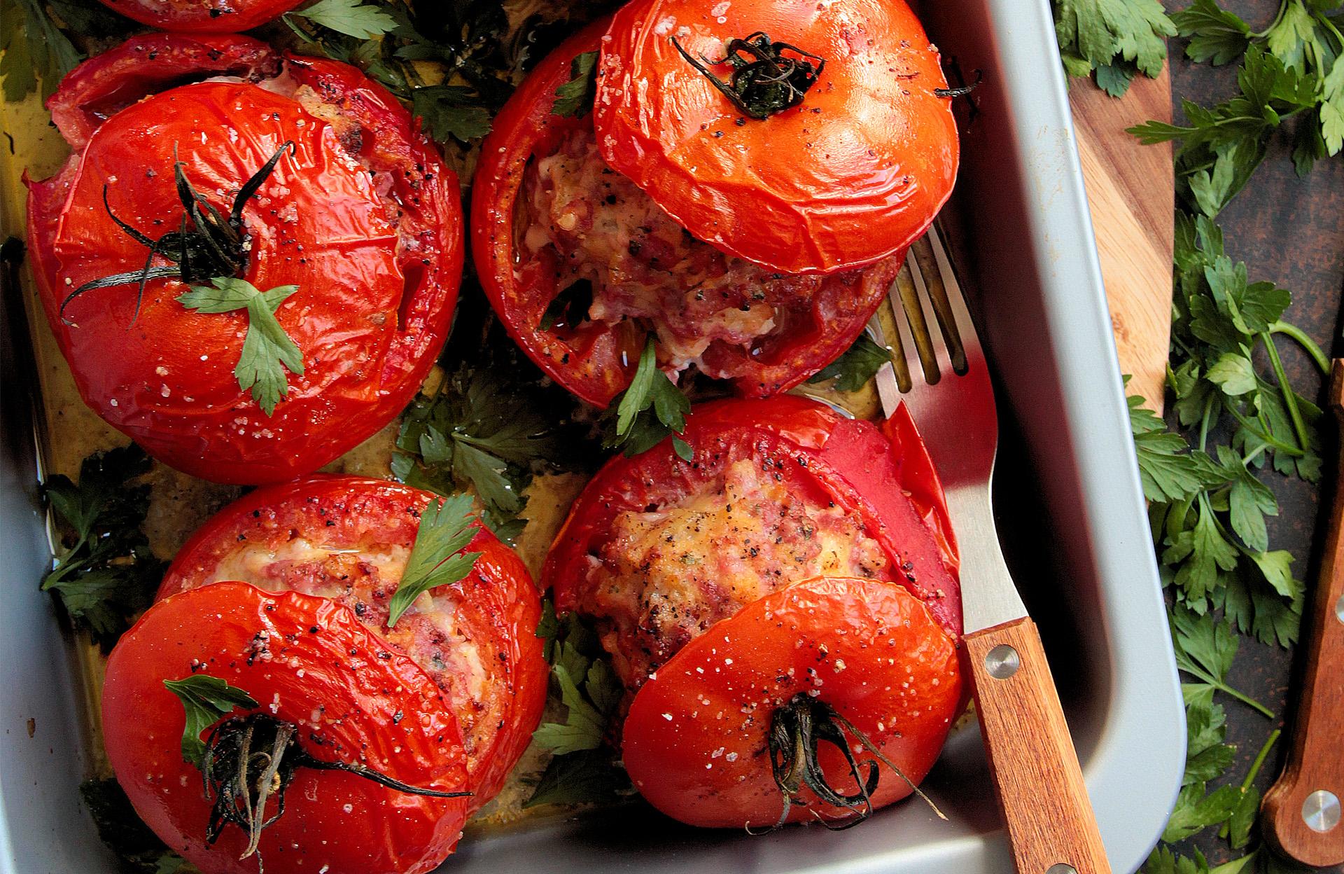 Comment faire des tomates farcies classiques ?