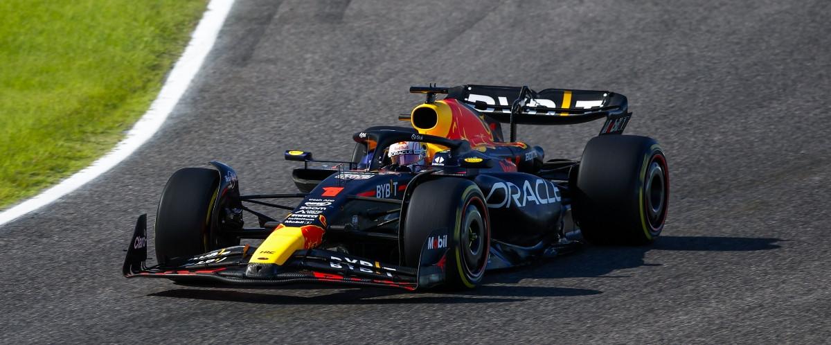 Verstappen répond avec la manière