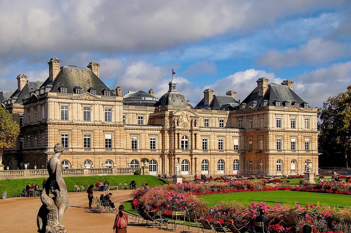 Le Sénat adopte une proposition de loi pour interdire l’écriture inclusive