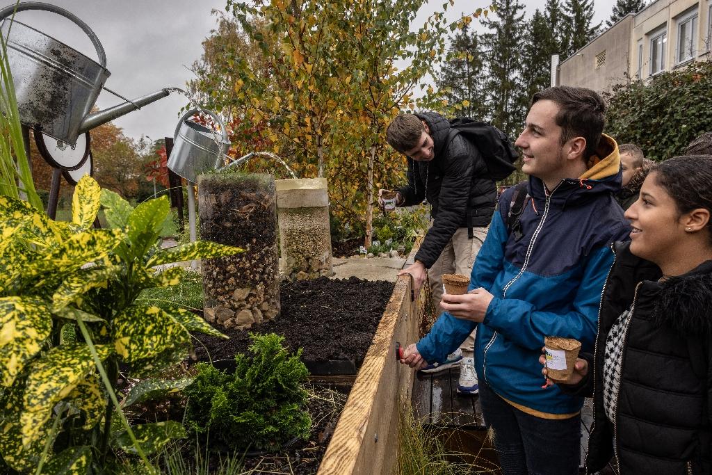 Un jardin ambulant, ou quand la nature vient aux écoliers de Bourgogne