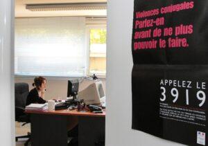 Violences conjugales: 244.000 victimes en 2022, en hausse de 15% sur un an