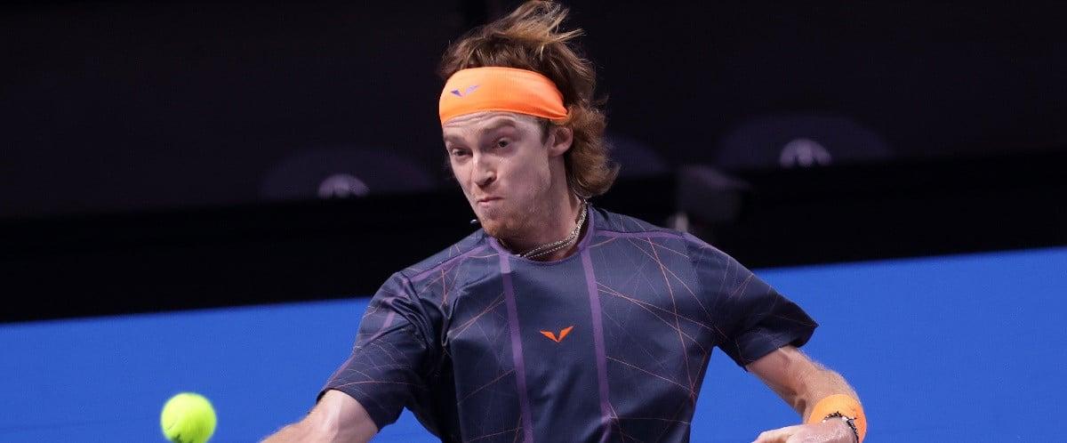 Rublev tacle aussi Bercy