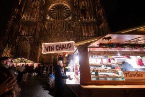 Strasbourg: le Marché de Noël ouvre sous haute sécurité