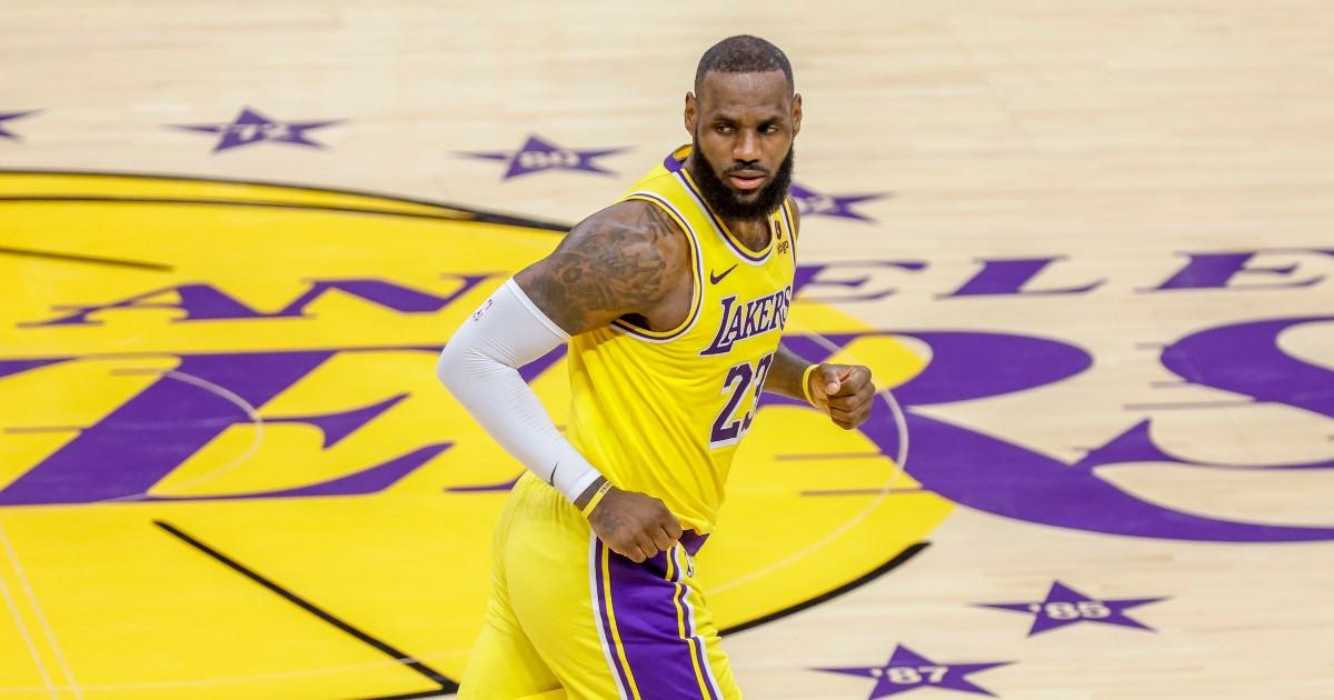 James sauve encore les Lakers