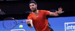 Khachanov retrouve des couleurs