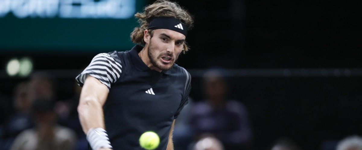 Bercy: Tsitsipas en quart, et au Masters