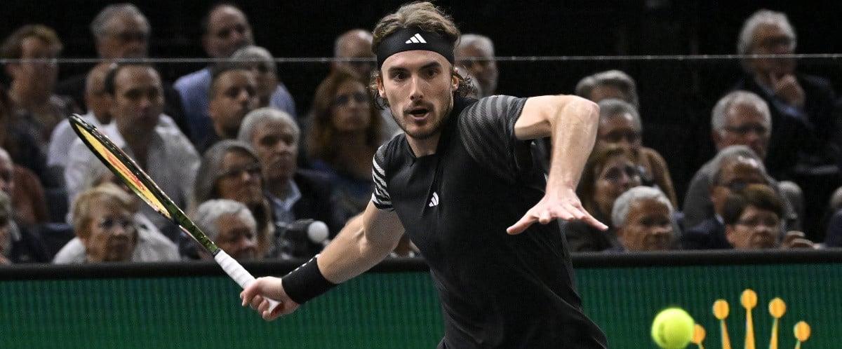 Bercy: Tsitsipas encore en demies