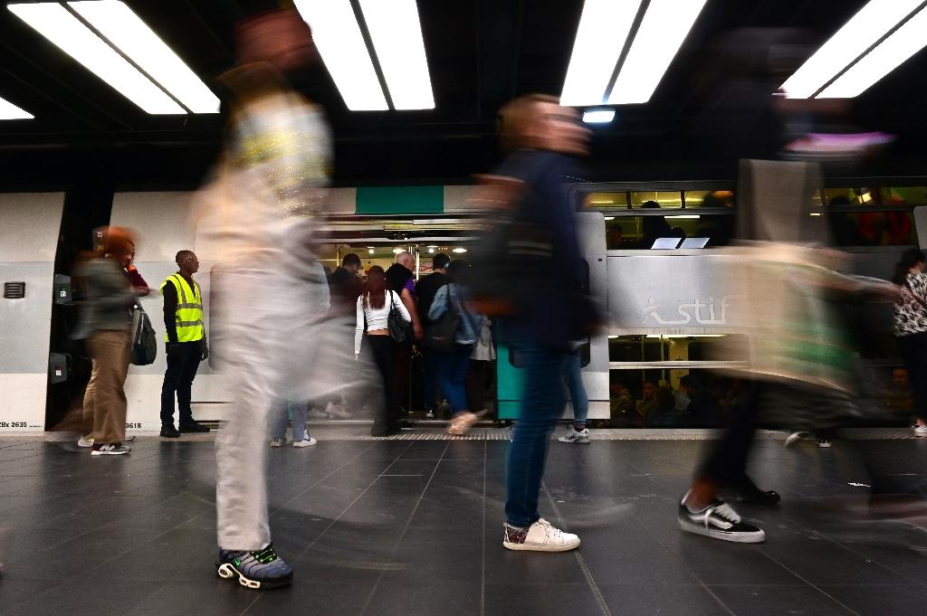 Une énorme panne de signalisation interrompt les RER A, B et D dans Paris