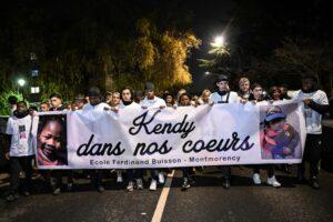 Val-d’Oise: marche blanche pour Kendy, 15 ans, mort d’une rivalité interquartiers