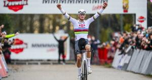 Cyclo-cross: Van der Poel remet ça contre Van Aert