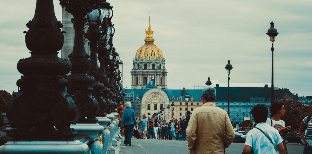 Les Invalides, lieu apaisant, terre d’affrontements