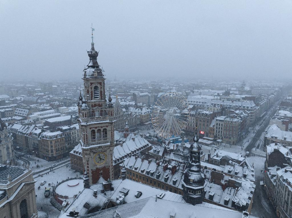 Les chutes de neige se décalent vers le centre et l’est de la France