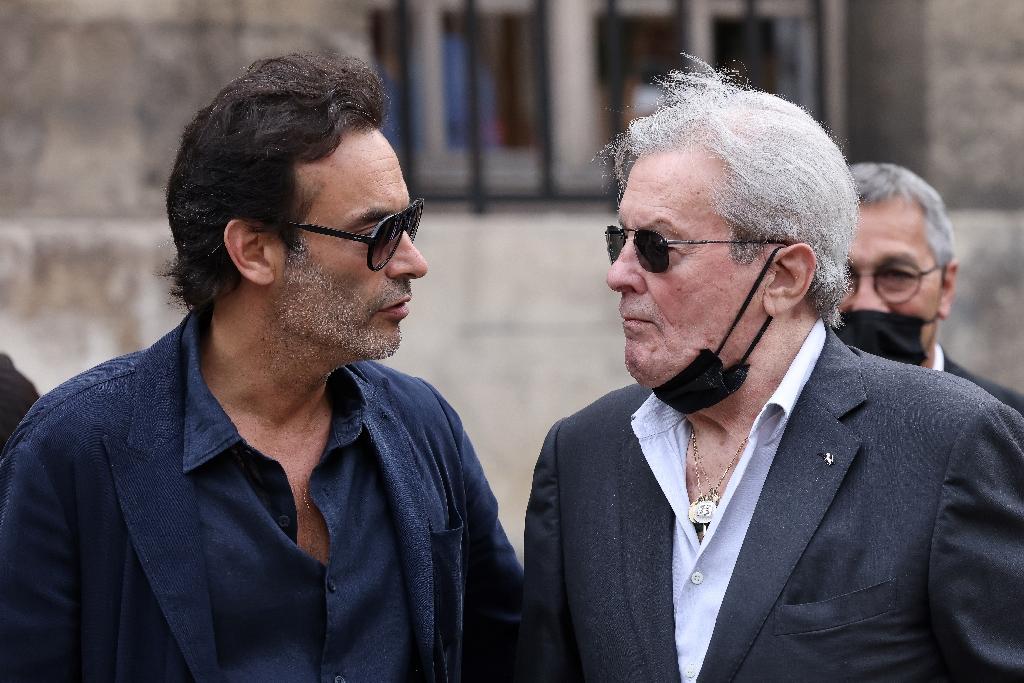 Alain Delon n’a pas perdu sa lucidité, d’après son avocat