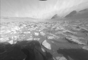 Curiosity, le rover de la NASA, capture une journée martienne dans un timelapse féérique