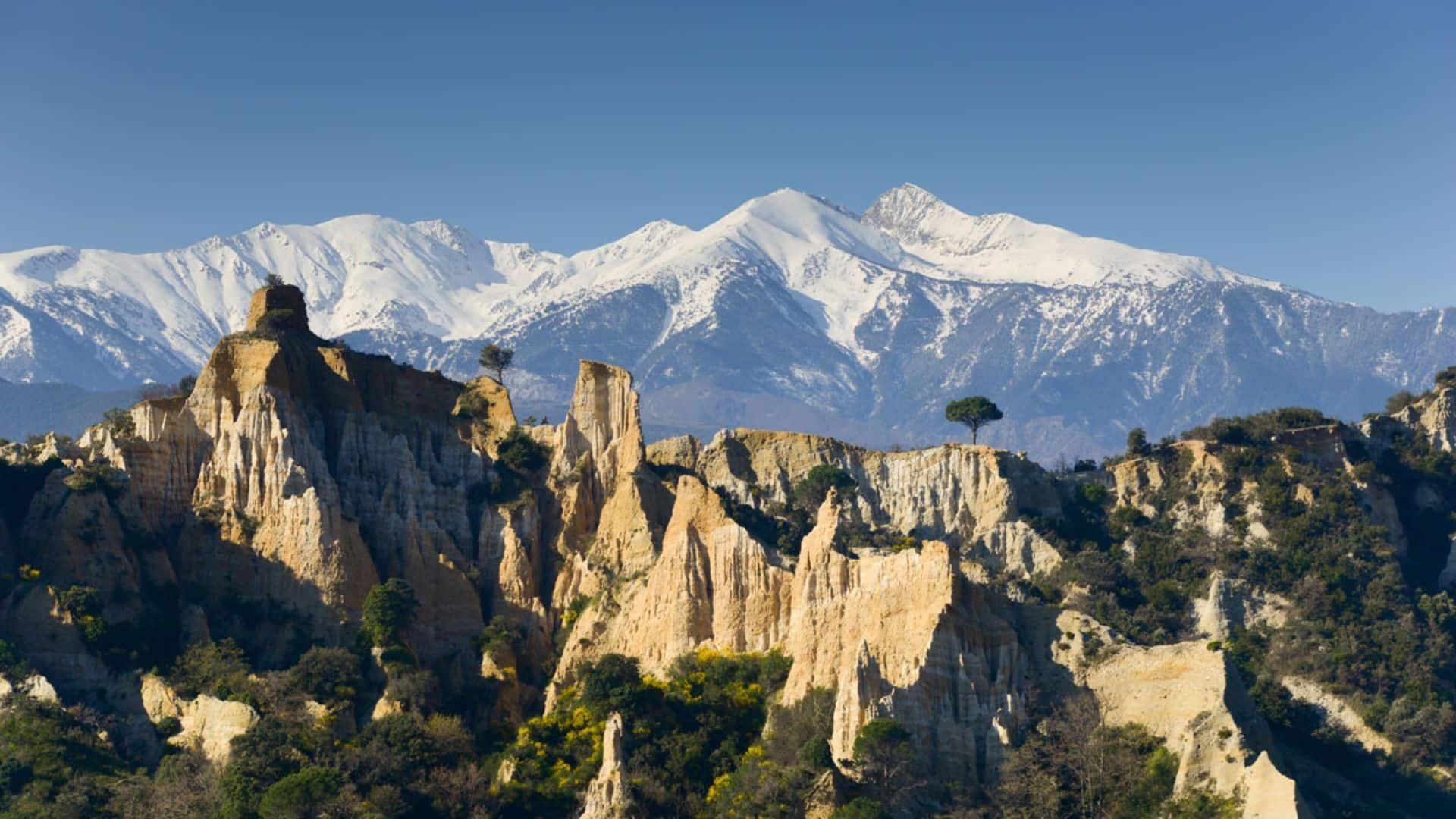 Pyrénées-Orientales : un enfant de 9 ans disparaît pendant une randonnée en montagne et est retrouvé en Espagne !