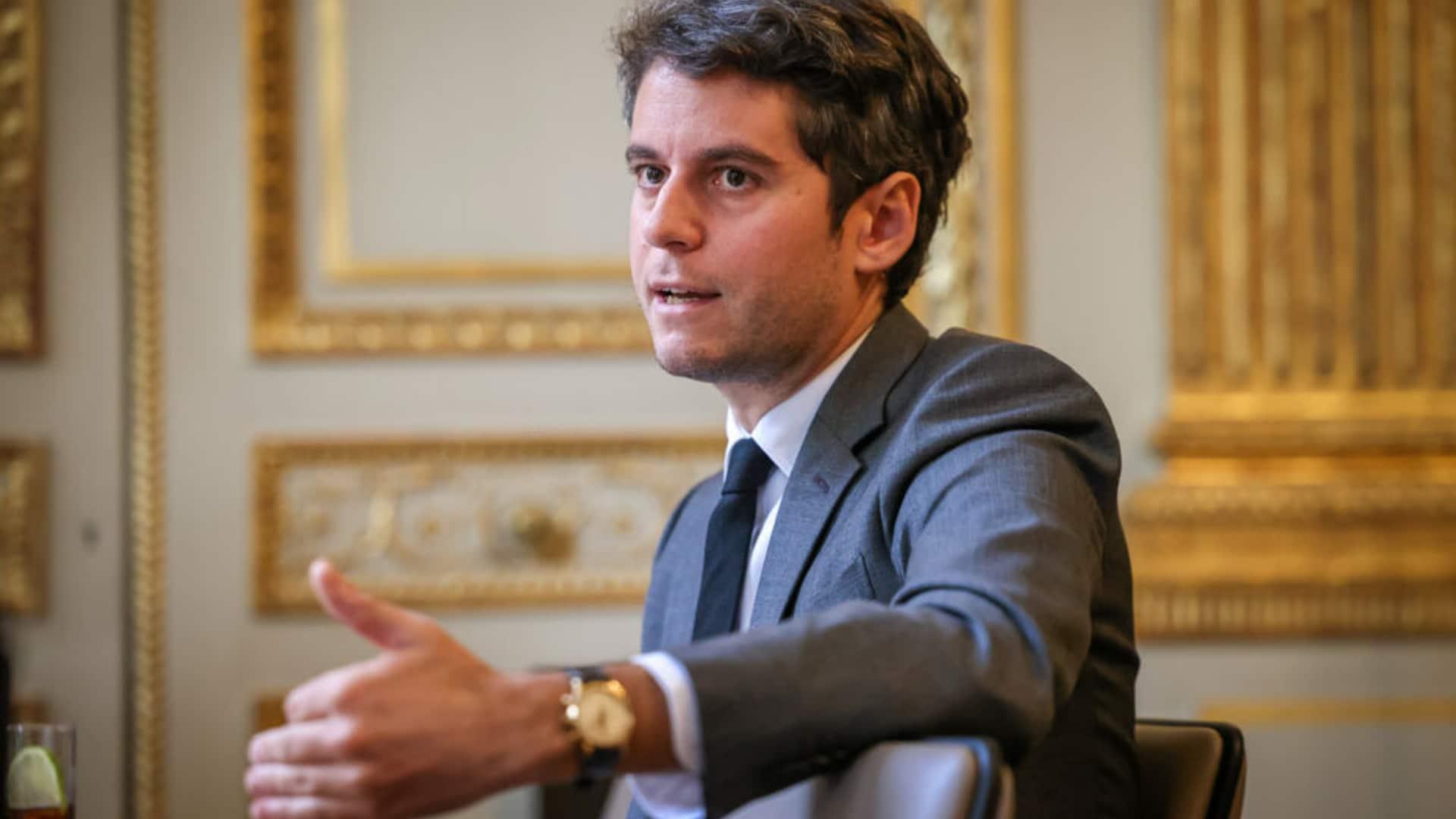 Gabriel Attal : nommé Premier ministre, sa fortune dévoilée !