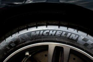 Bruxelles enquête sur l’existence d’un cartel du pneu, Michelin est concerné