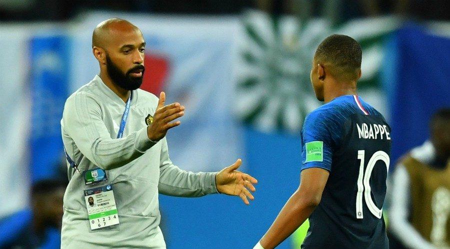 Henry a un problème avec Mbappé