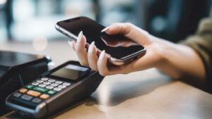 Paiement mobile : ce qui va changer pour payer avec votre iPhone