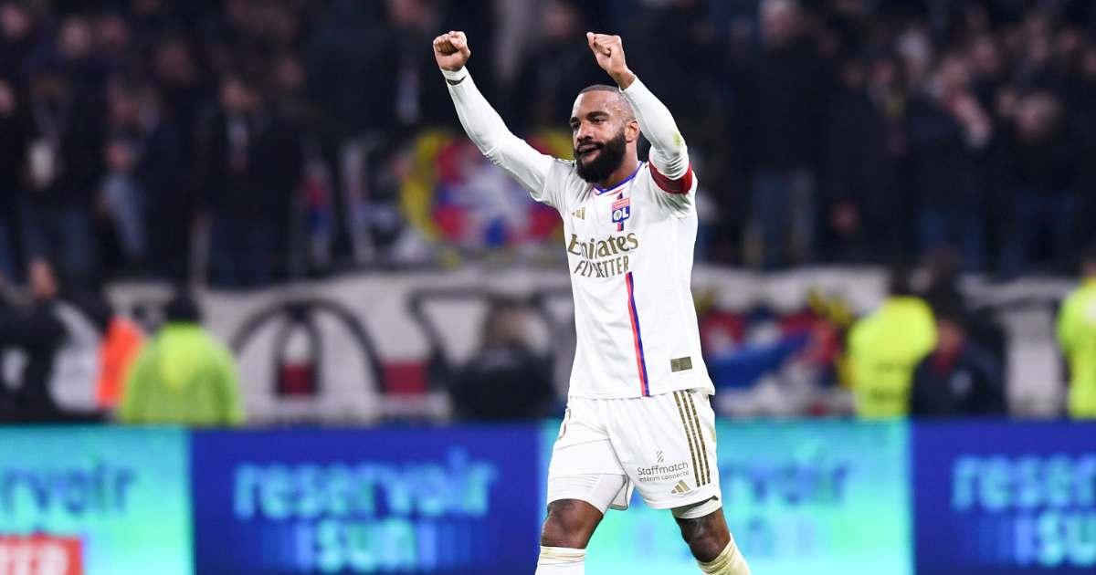 Le gros objectif de Lacazette