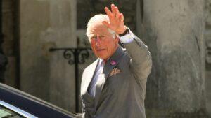 Charles III atteint d’un cancer de la prostate : le prince Harry de retour au Royaume-Uni